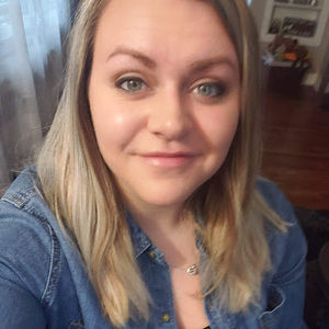 Meet your Posher, Janine